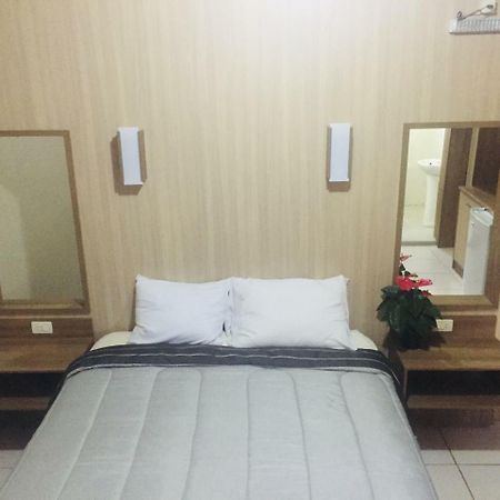 Class Apart Hotel Encarnación Екстериор снимка